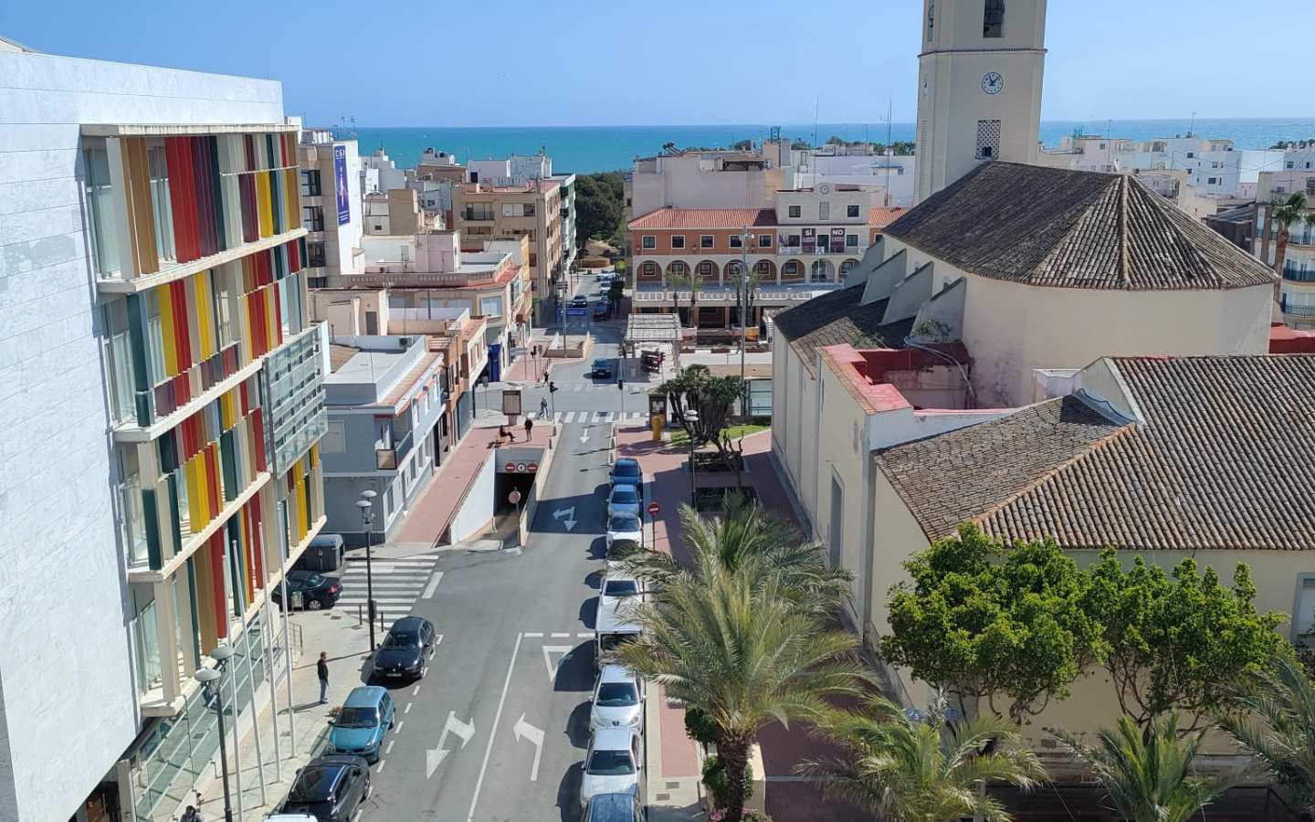 Квартира (3 спальни) 