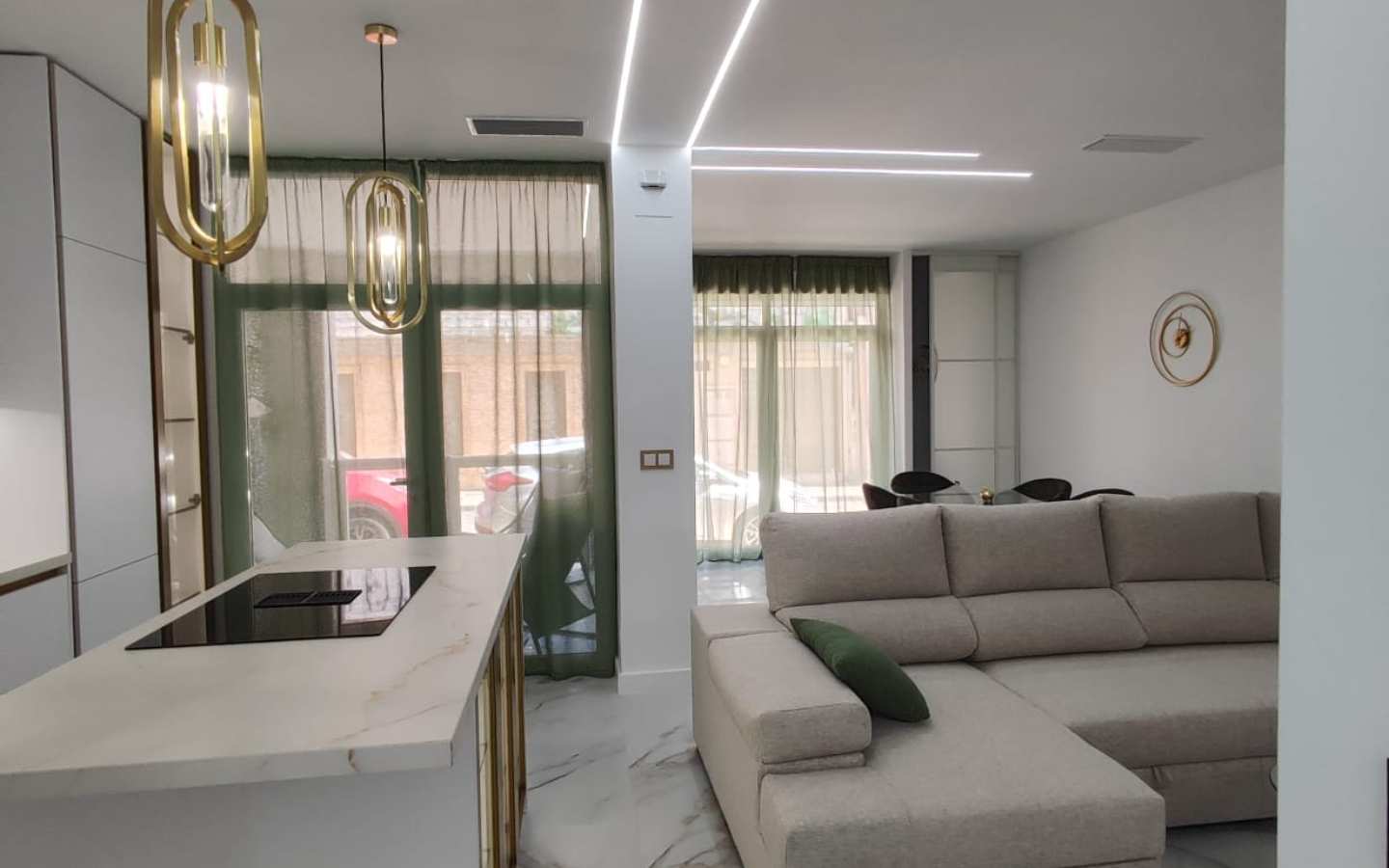 Квартира (3 спальни)