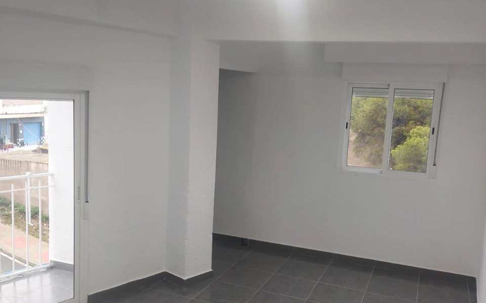 Квартиры ➞ Квартира (3 спальни) 