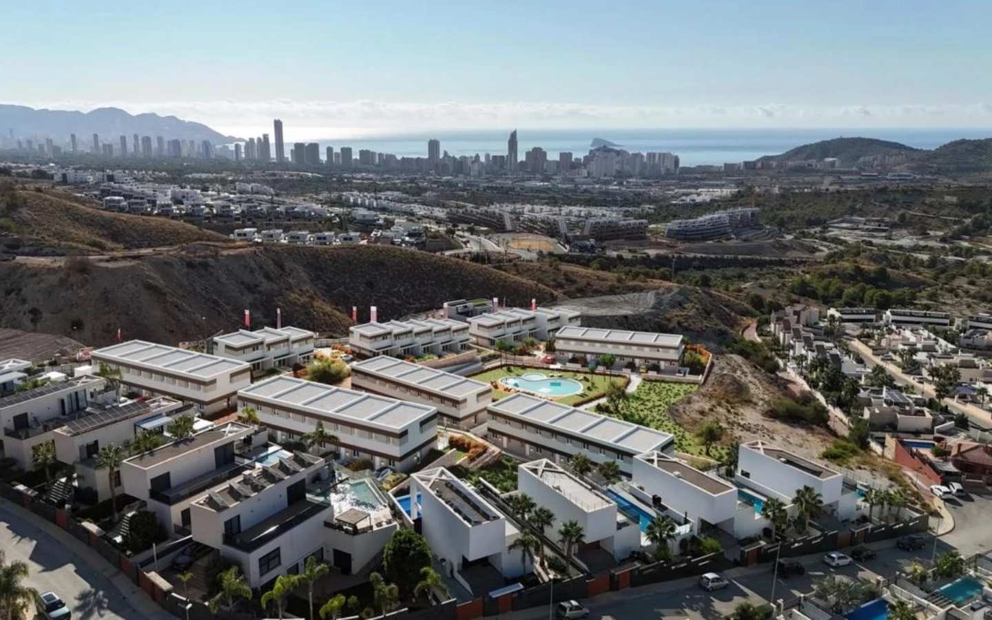 Таунхаусы (3 спальни)