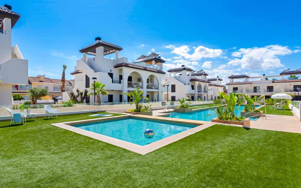 Бунгало или таунхаус ➞ Таунхаус (3 спальни) 